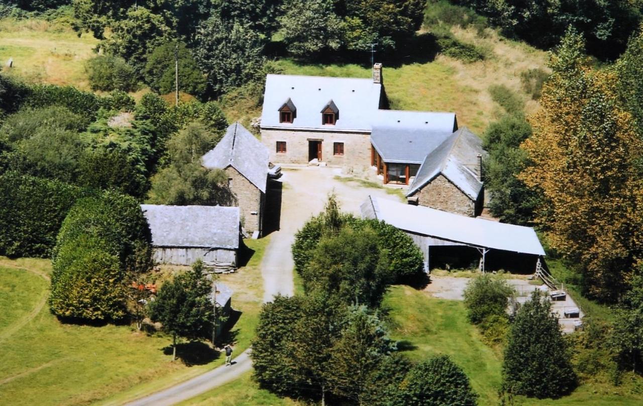 L'Angeberdiere Saint-Mars-sur-la-Futaie Exterior foto