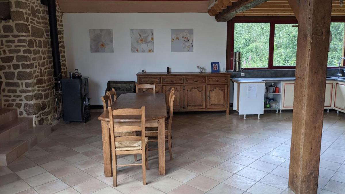 L'Angeberdiere Saint-Mars-sur-la-Futaie Exterior foto