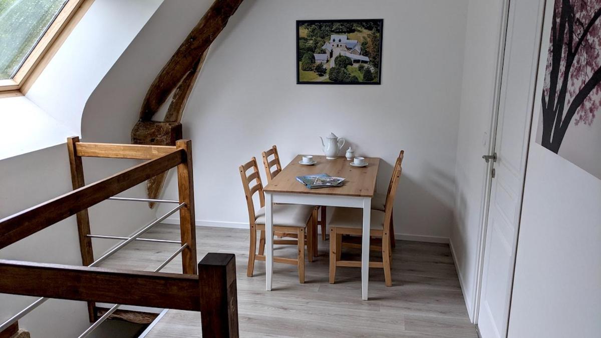 L'Angeberdiere Saint-Mars-sur-la-Futaie Exterior foto